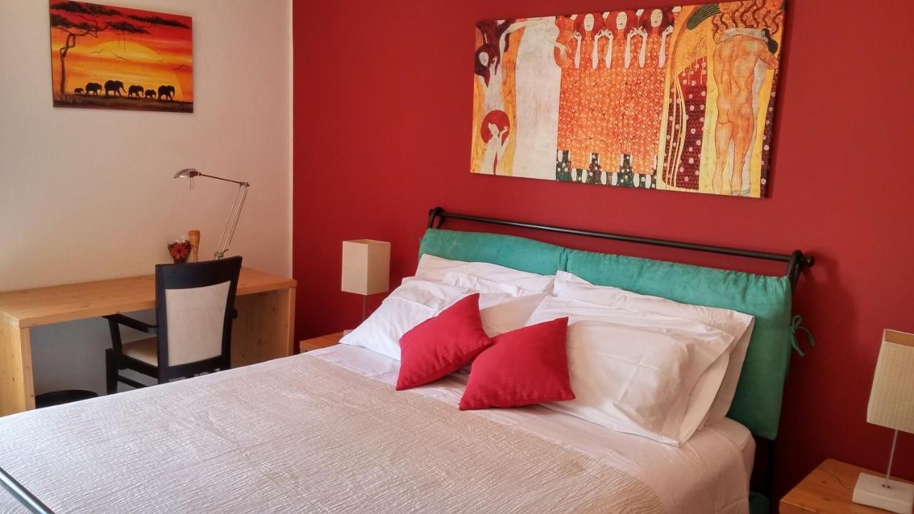 La Casa Del Melograno Bed and Breakfast Santa Venerina Εξωτερικό φωτογραφία