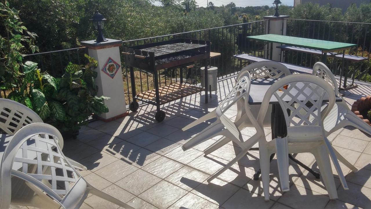 La Casa Del Melograno Bed and Breakfast Santa Venerina Εξωτερικό φωτογραφία