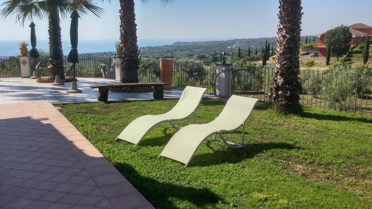 La Casa Del Melograno Bed and Breakfast Santa Venerina Εξωτερικό φωτογραφία