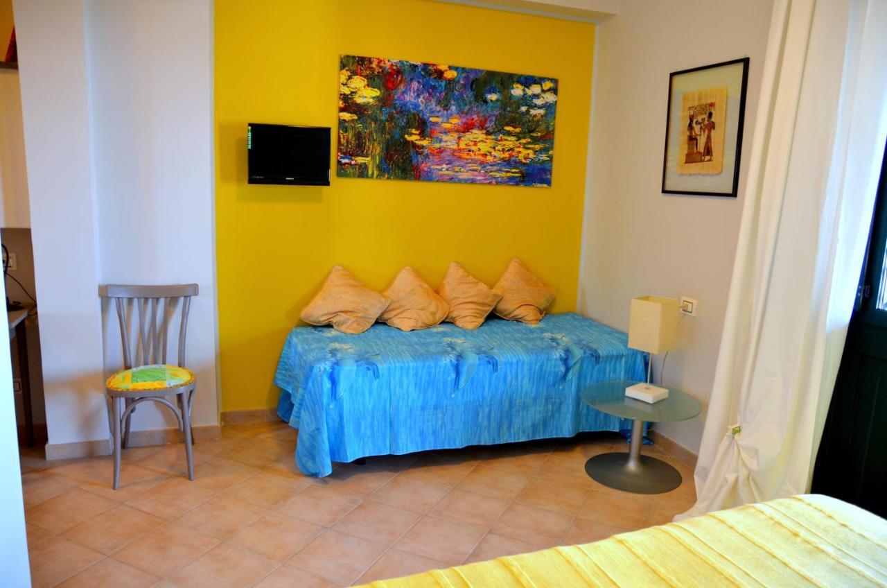 La Casa Del Melograno Bed and Breakfast Santa Venerina Εξωτερικό φωτογραφία