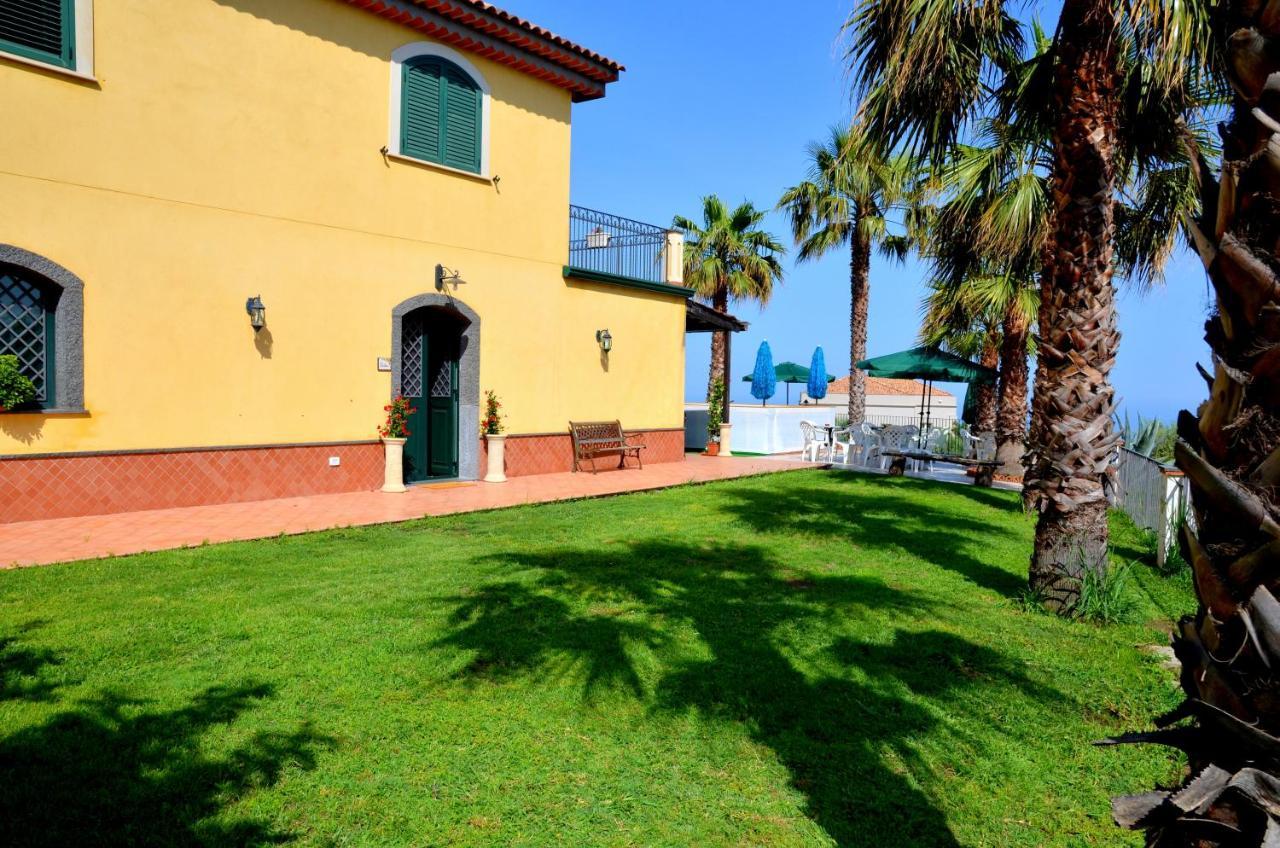 La Casa Del Melograno Bed and Breakfast Santa Venerina Εξωτερικό φωτογραφία