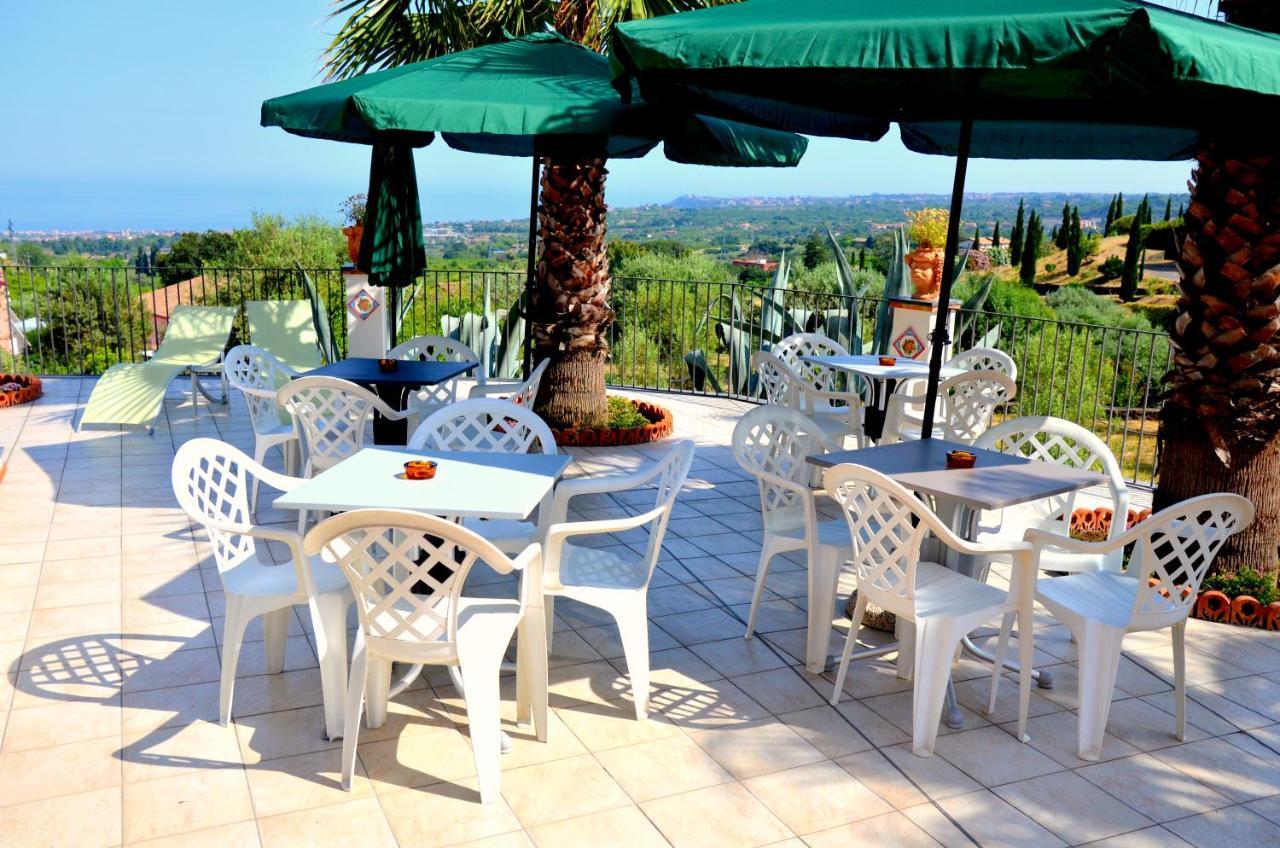 La Casa Del Melograno Bed and Breakfast Santa Venerina Εξωτερικό φωτογραφία